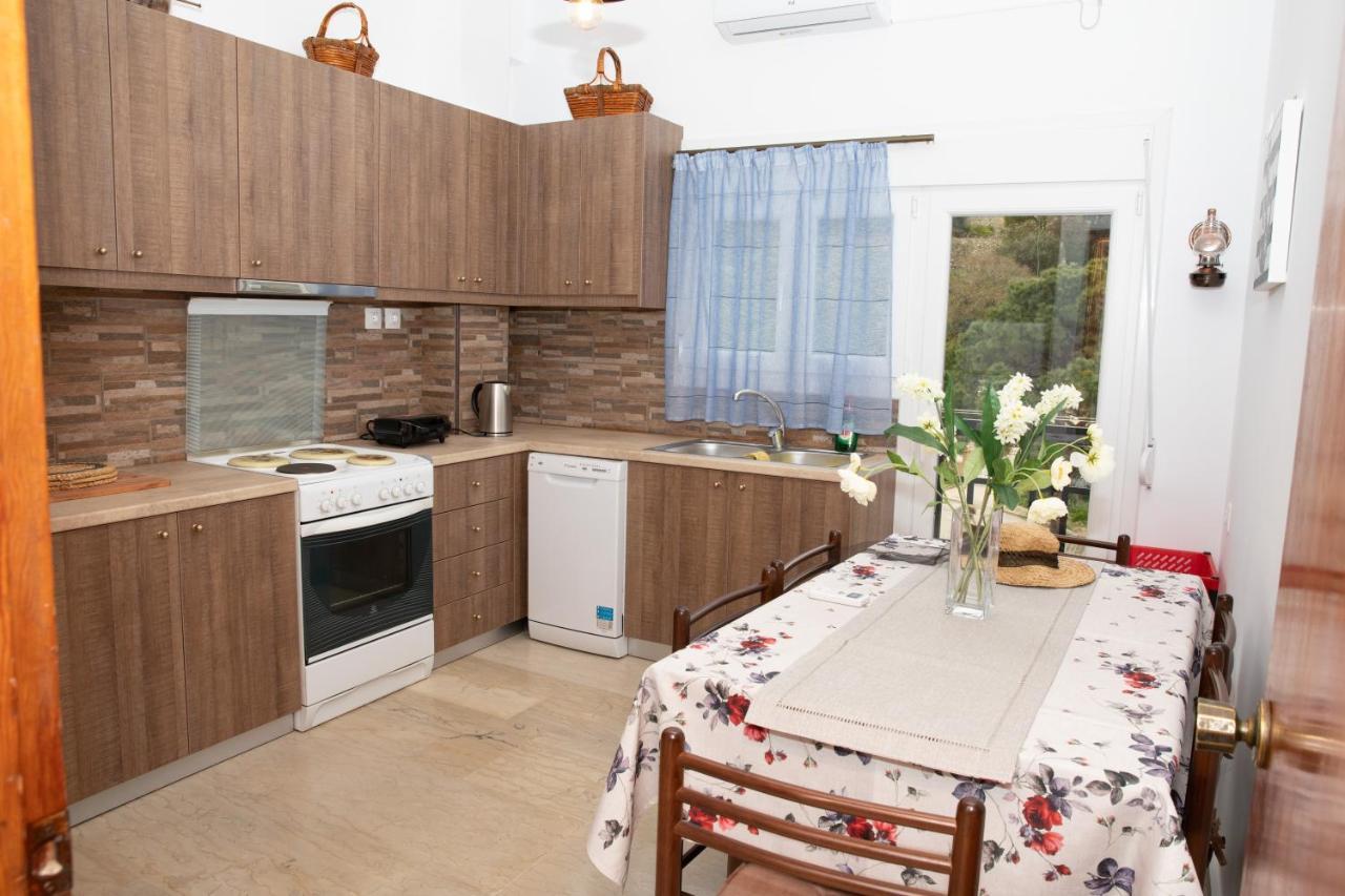 White Heaven Apartment Lakkion Exterior photo